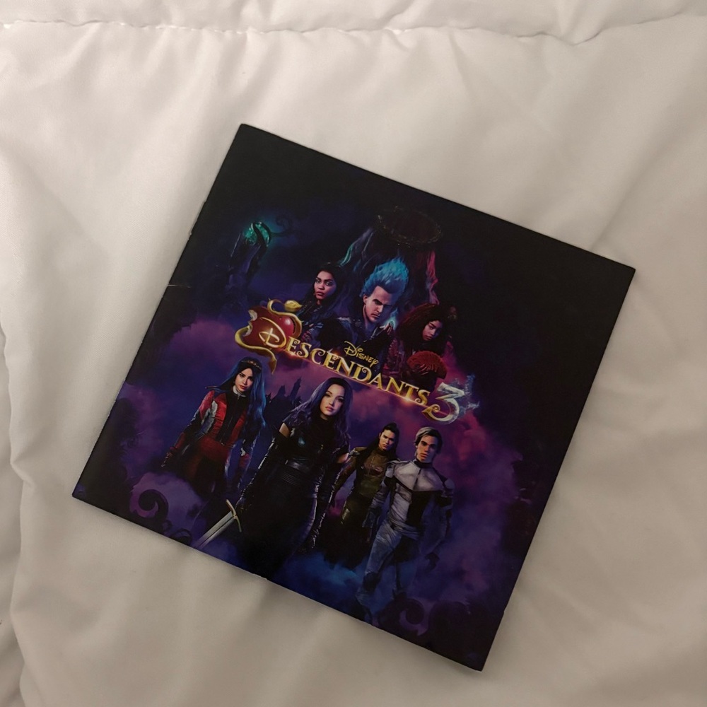 Disney Descendants 3 CD booklet *NO CD OR CASE INCLUDED
